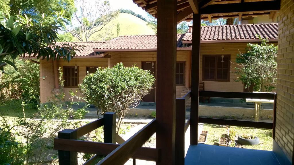 Canteiros De Sao Pedro Da Serra-nova Friburgo Inn *